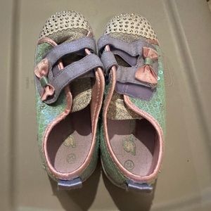 Girls Skechers light up shoes size 12
